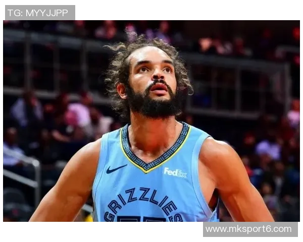 斯波与灰熊助教诺阿拉罗什深入交流球队新体系构想