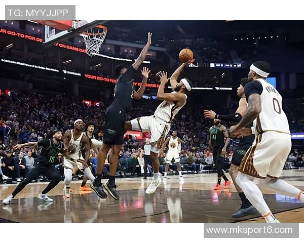 鹈鹕主帅寄望费尔斯在攻防两端持续展现冲击力并期待其不断成长